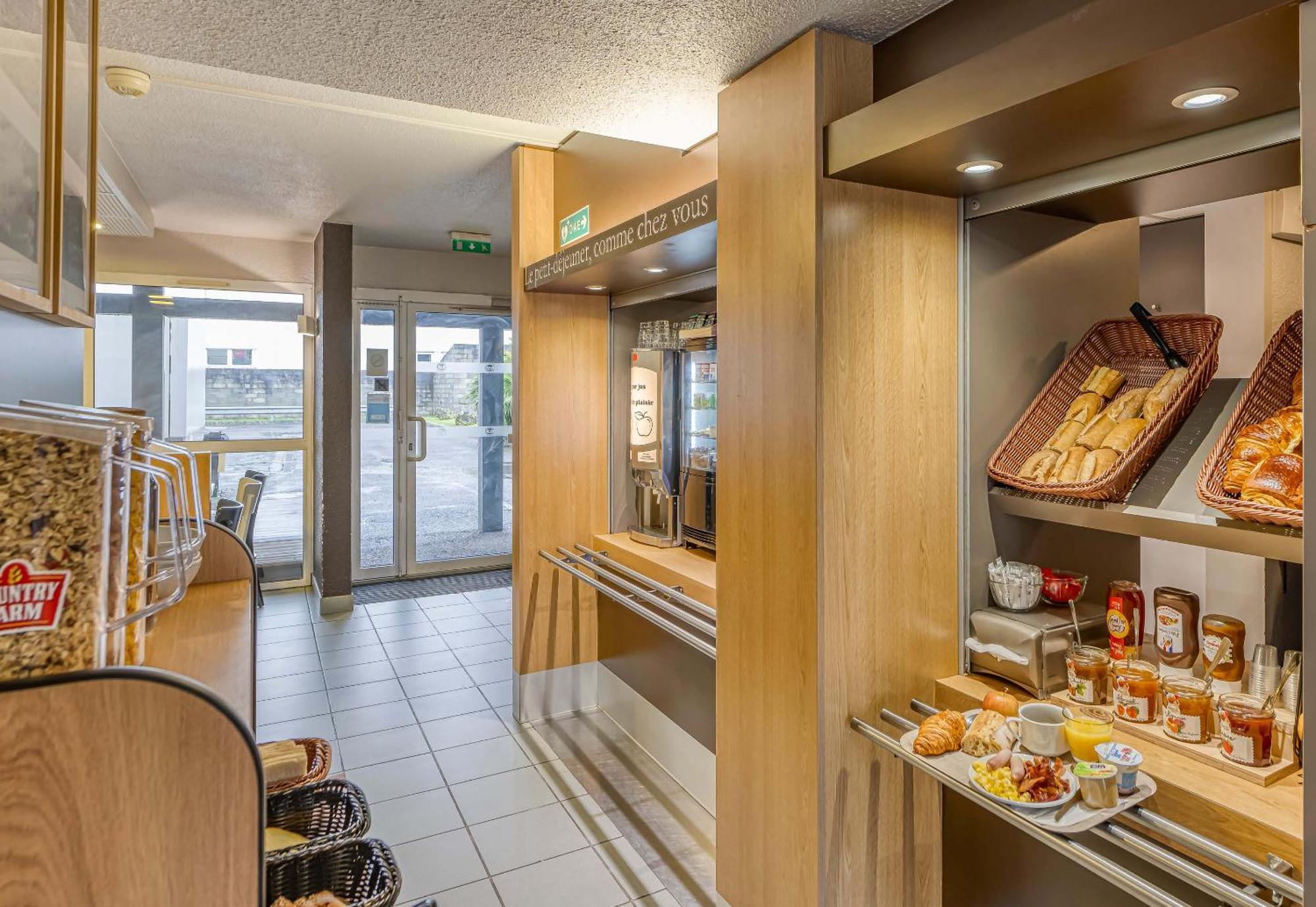 B&B Hotel Bordeaux Lormont Bagian luar foto